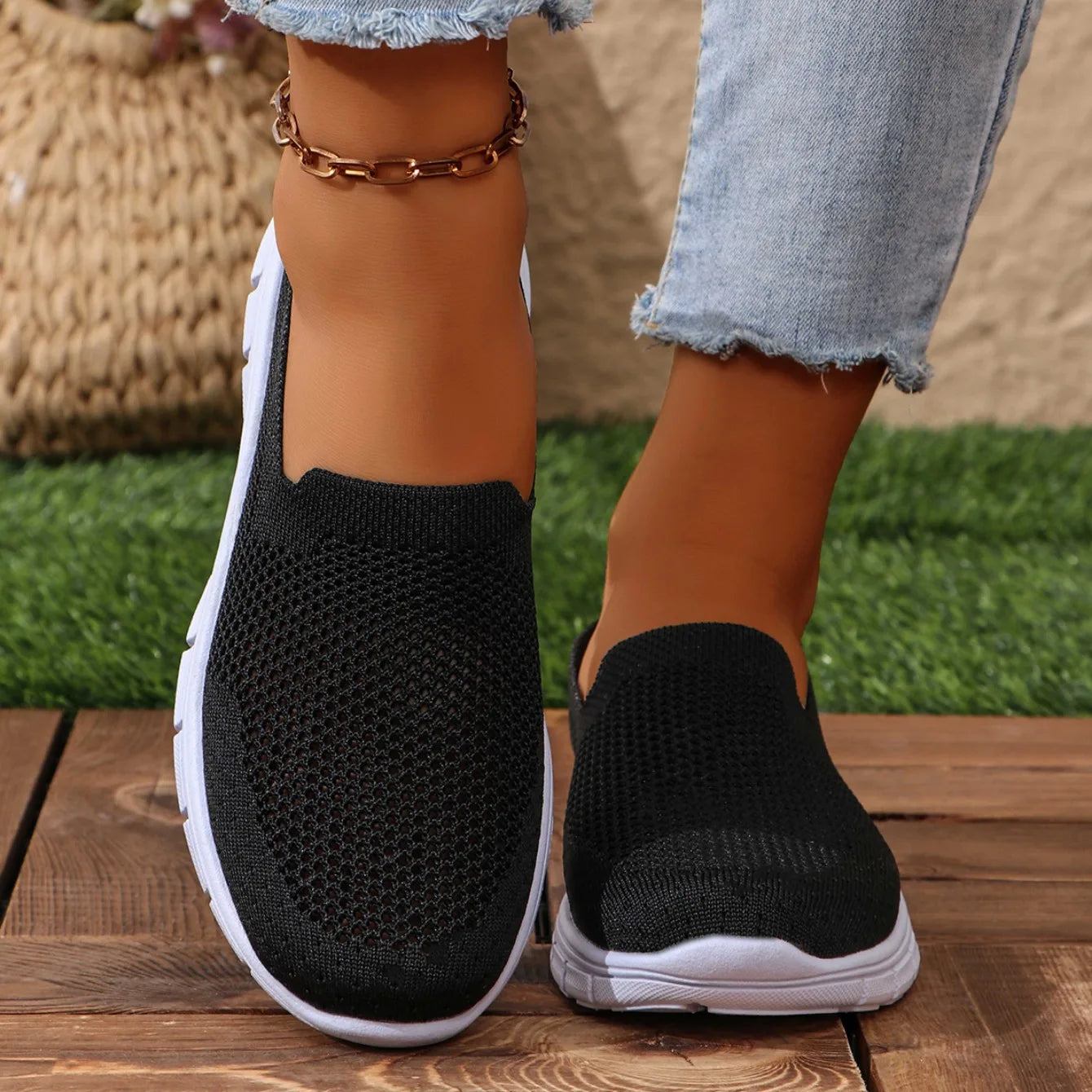 Women Sneakers 2024 New Spring Summer Casual Single Shoes Old Beijing Cloth Shoes Soft Sole Flat Designer Shoes Zapatos De Mujer