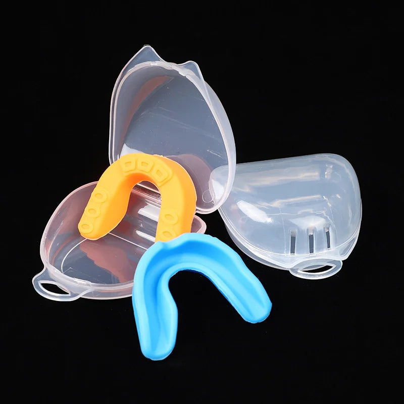 Professional Silica Gel Mouth Guard for Sports, Teeth Protector for Kids and Adults Ideal for Basketball Rugby Boxing and Karate