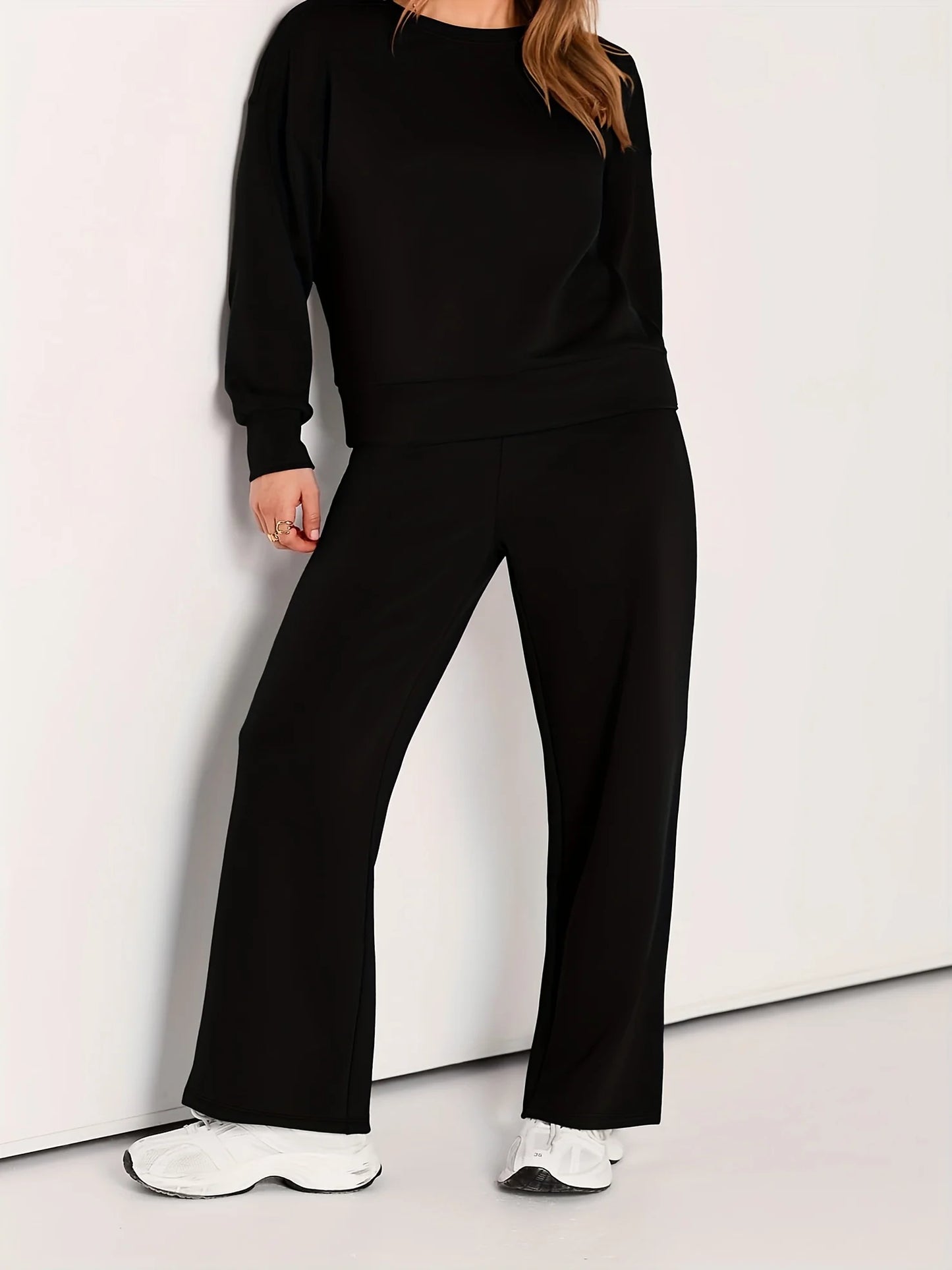 In autumn and winter 2024, popular women's plus-size casual commuting style straight pants with British fashion design.