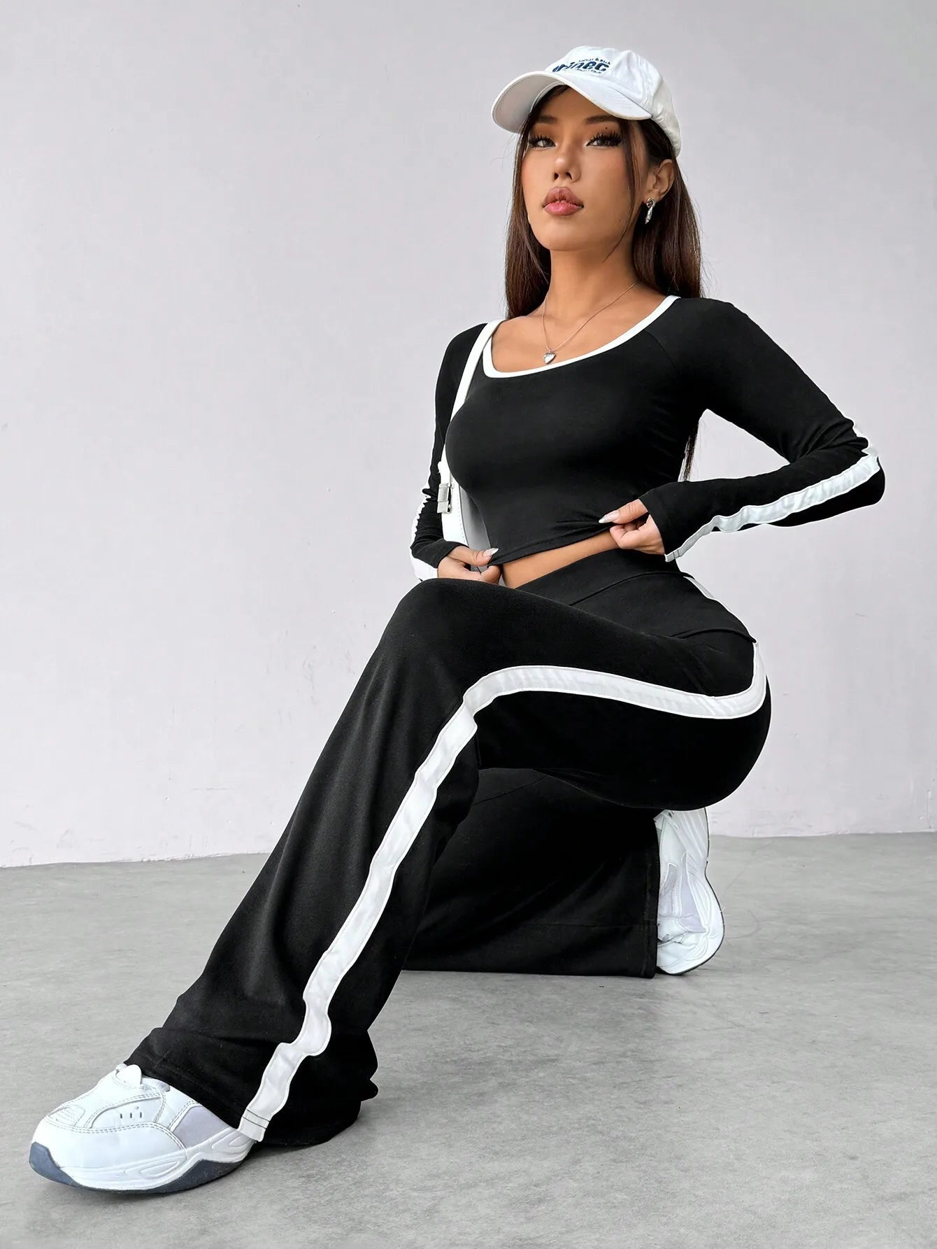 Women's Simple Style Fashion Suit 2025 Autumn and Winter New Style Fashionable Versatile Leisure Sports Two-piece Suit