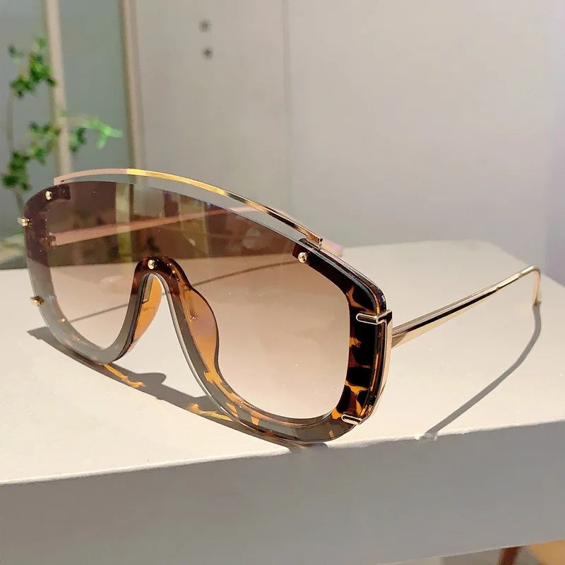 Fashion Leopard Women Sunglasses Stylish Gradient Outdoor Sports Shades Luxury Metal Design Oversize Men Sun Glasses