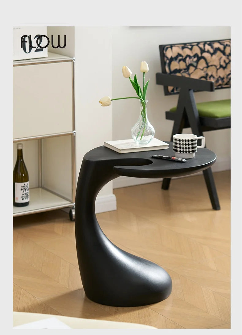 Realife Light Luxury High-end Creative Bedside Table Shelf Sofa Edge Table Living Room Mobile Black Minimalist Coffee Table 2025