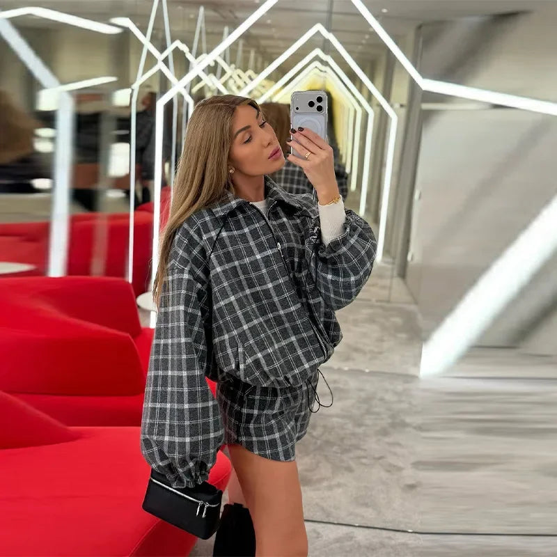 Casual Plaid Shorts Set Women Fashion Lapel Long-sleeved Zipper Jacket Short Pants Suit 2026 Lady Spring New Daily Street Outfit