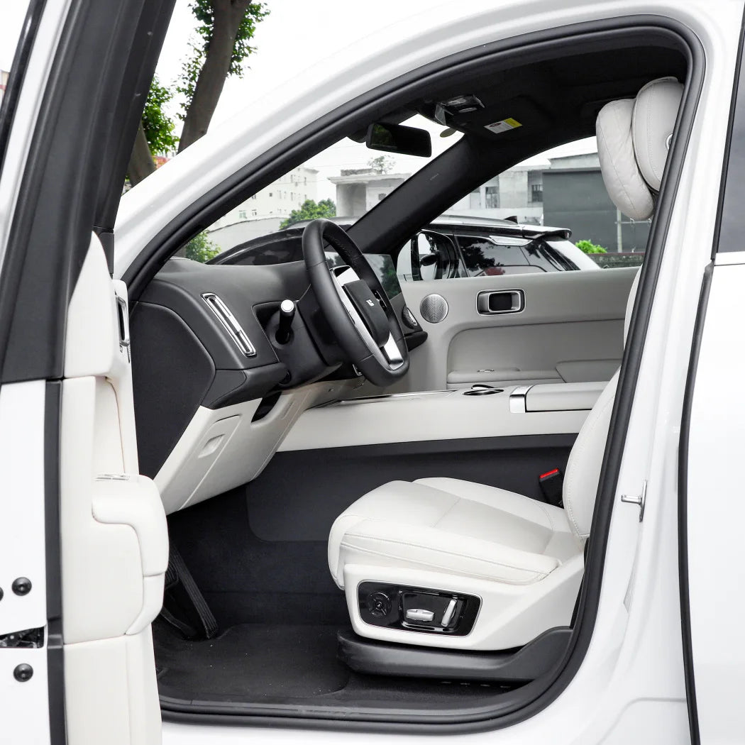For 2024 LDEAL L7 Brand  Right Hand Drive Electric Car  Energy Vehicle with Lithium Battery Good Price Recommended  Durable Acce