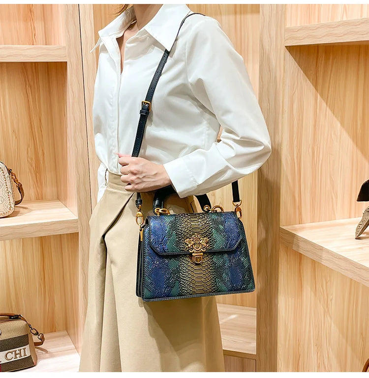 Light luxury brand women's handbag for spring and summer 2025, designer's high-quality shoulder bag, fashionable crossbody bag,