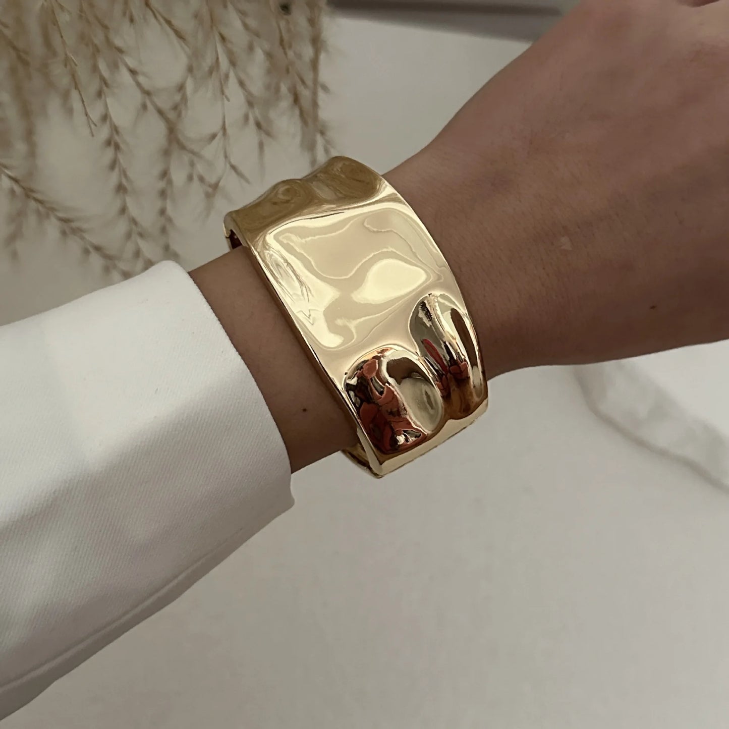 DIEZI Punk Hip Hop Geometric Cuff Bangles Exaggerated Irregular Gold Silver Color Metal Spring Bangles For Women Men Bracelet