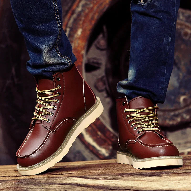 Genuine Leather Men Desert Boots Casual Outdoor Soft Sole Walking Shoes Outdoor Lace Up Boots High Quality Male High Top Shoes