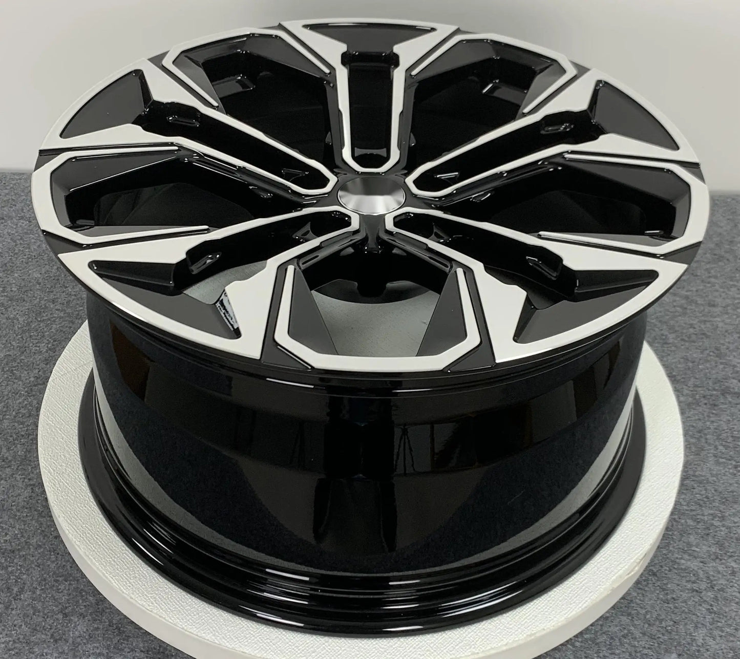 Hebei Zhigu 15" 16" 17" 18" Forged Alloy Wheels 5x100 5x112 57.1 67.1 Centers Chrome Car Rims for Faw Volkswagen