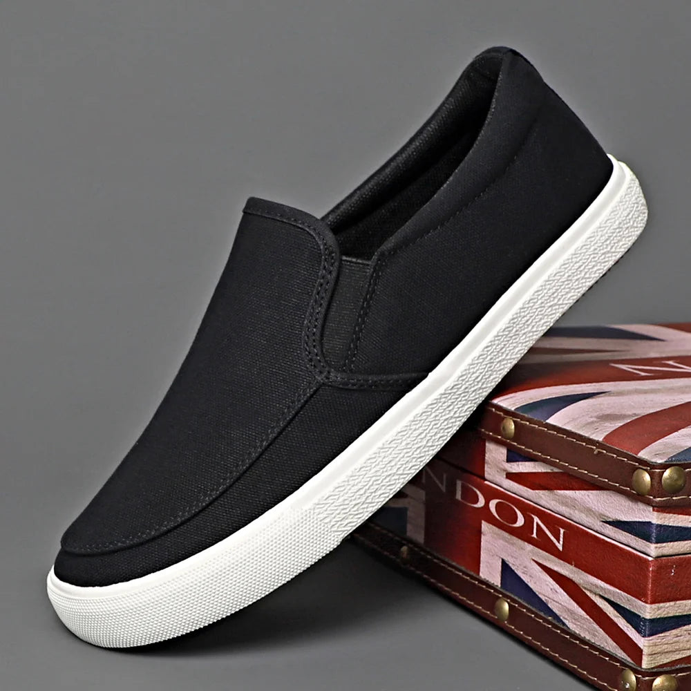 2026 Men Casual Canvas Shoes Spring Breathable Pure Color Anti-slip Soft-Soled Men's Driving Cloth Shoes BD26001