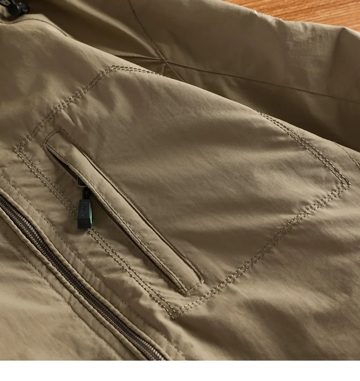 Men's Jacket Spring and Autumn Three Proof Fashion Casual Loose Hooded Professional Outdoor Windproof Windbreaker Coat