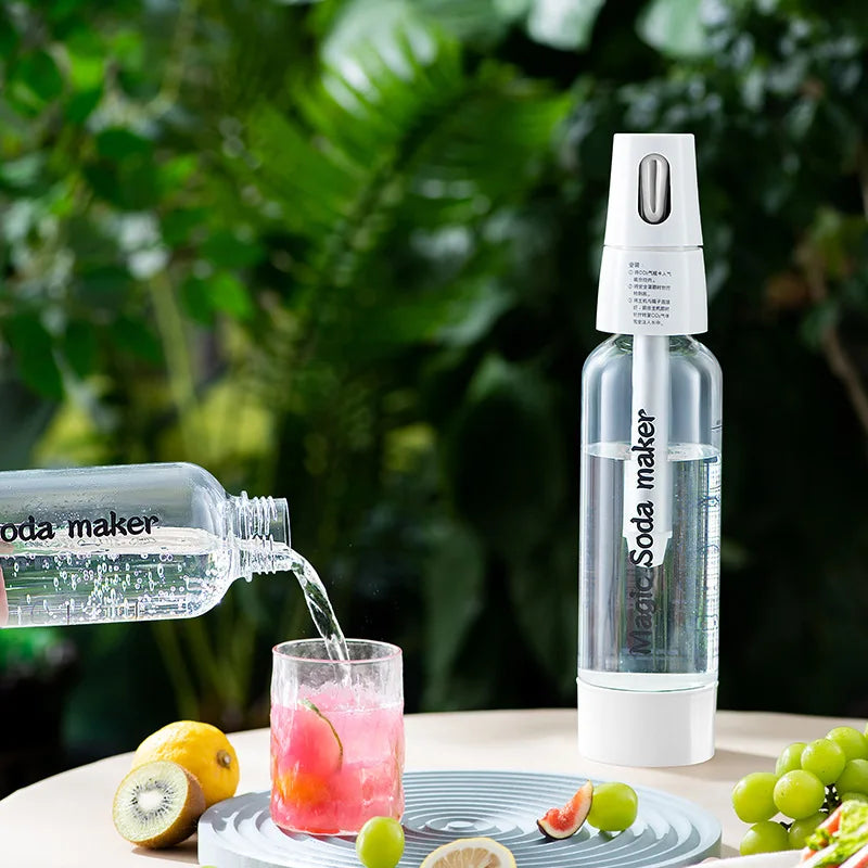 Sparkling Water Drink Machine Portable Homemade Cold Drink Machine Soda Water Cola Soda Home Travel Bubble Machine
