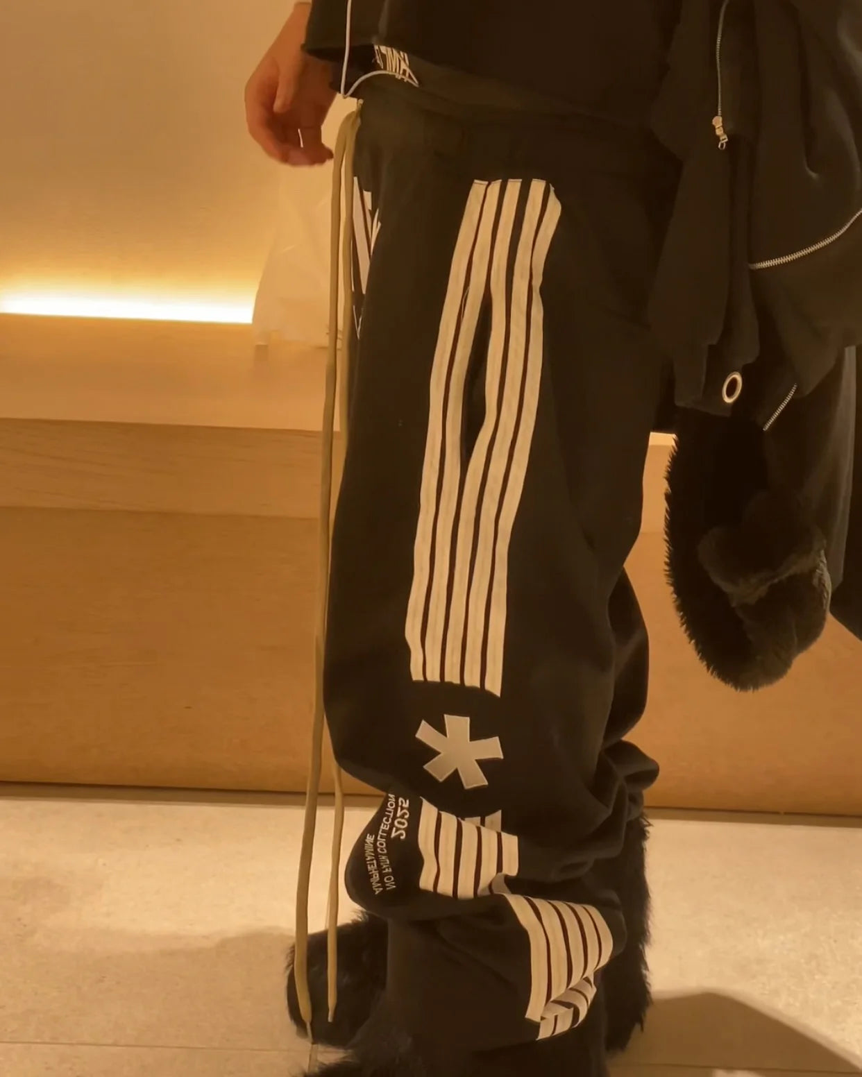 Y2K trendy Gothic English letter embroidered printed striped men sportswear pants retro Harajuku high Street punk casual pants