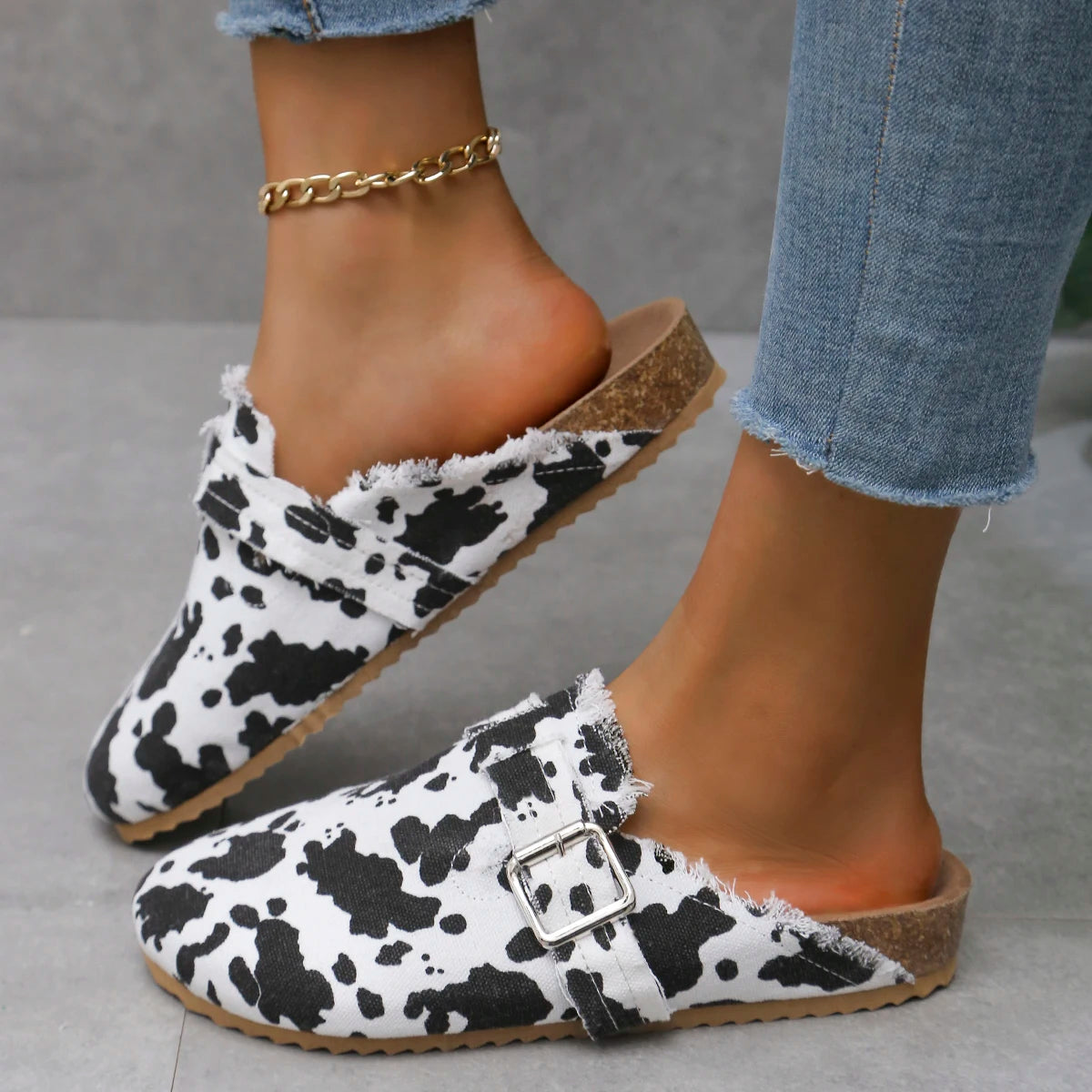 2024 Spring New Classic Women's Closed Toe Cork Sandals Slippers Ladies Leopard Cork Slippers Camo Mule Clogs Shoes Flats