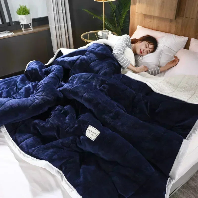 Coral Fleece Autumn Winter Warm Blankets for Bed 3 Layers Thicken Flannel Blanket Quilt Soft Comfortable Warmth Quilts Washable