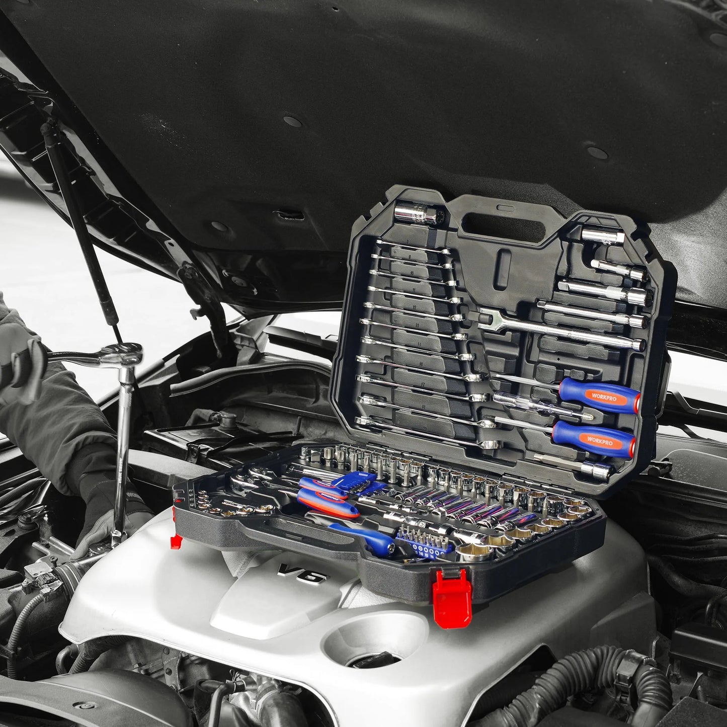 WORKPRO 123PC New Mechanic Tool Set for Car Home Tool Kits Quick Release Ratchet Handle Wrench Socket Set