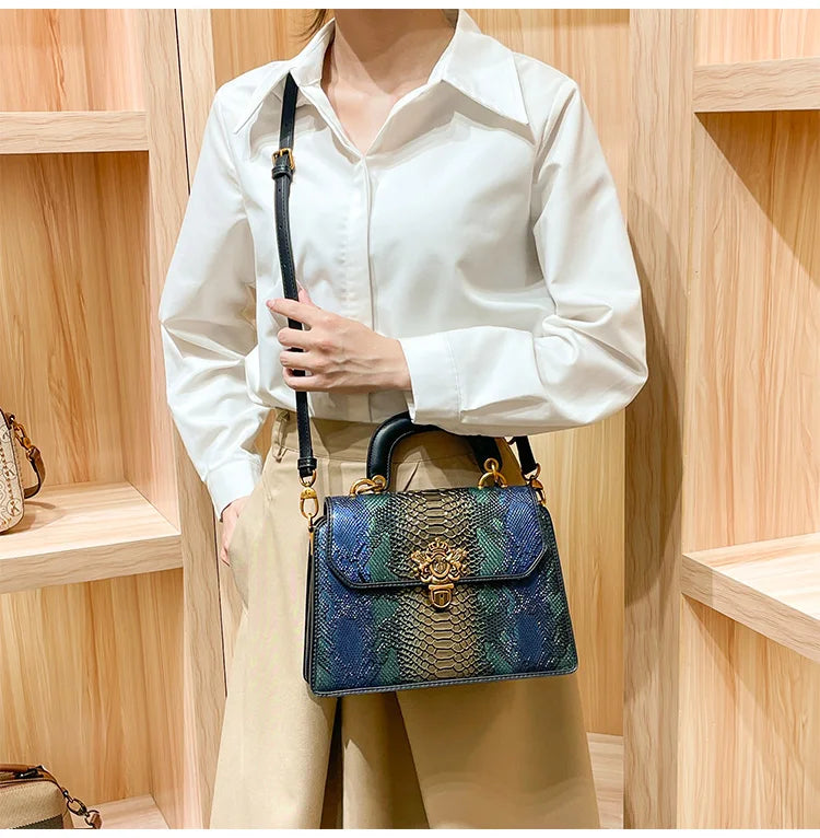 Light luxury brand women's handbag for spring and summer 2025, designer's high-quality shoulder bag, fashionable crossbody bag,