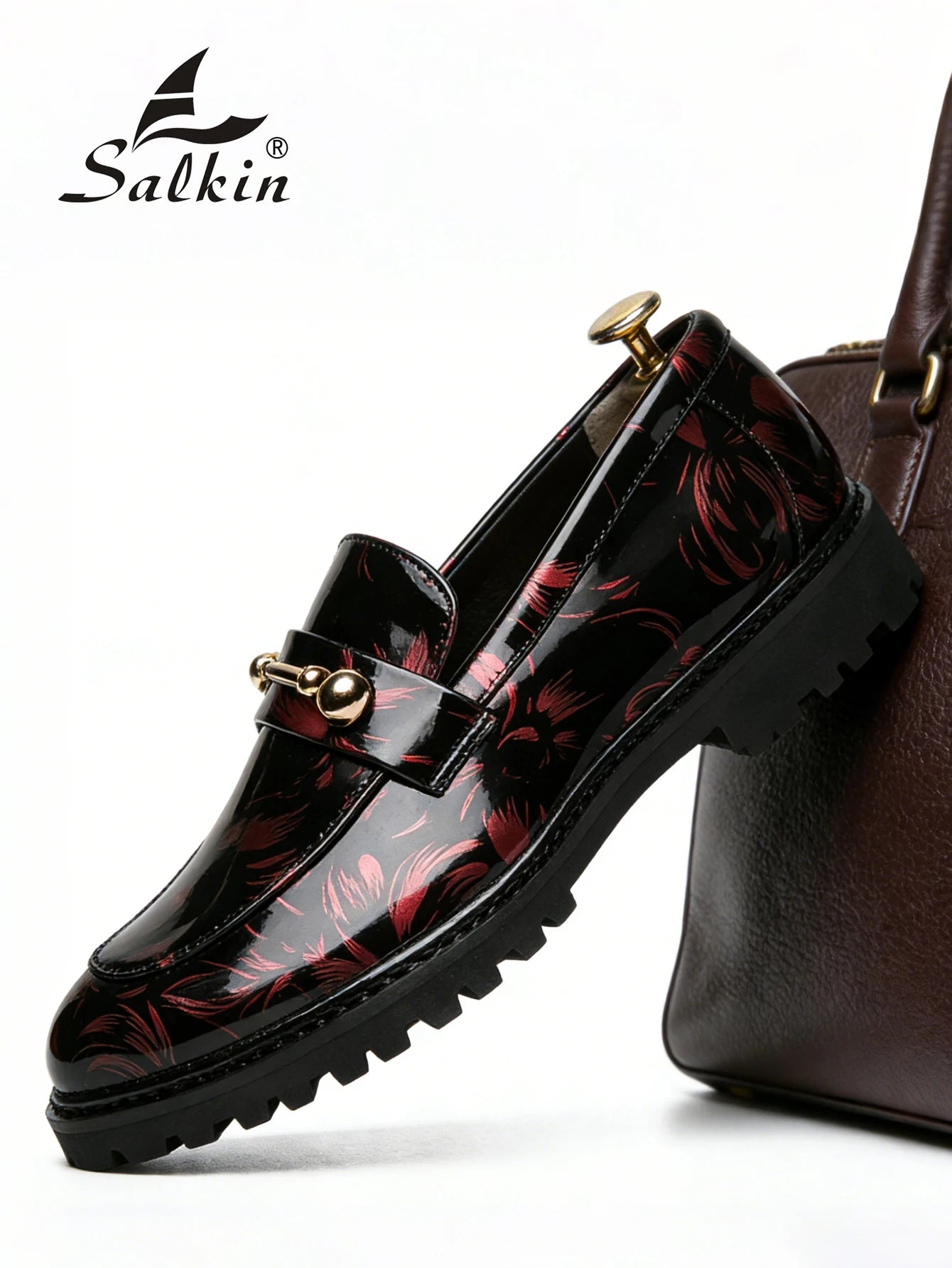 New Fashion Shiny Patent Dress Leather Shoes Men Metal Buckle Slip-on Loafers British Business Social Shoes Daily Office Party