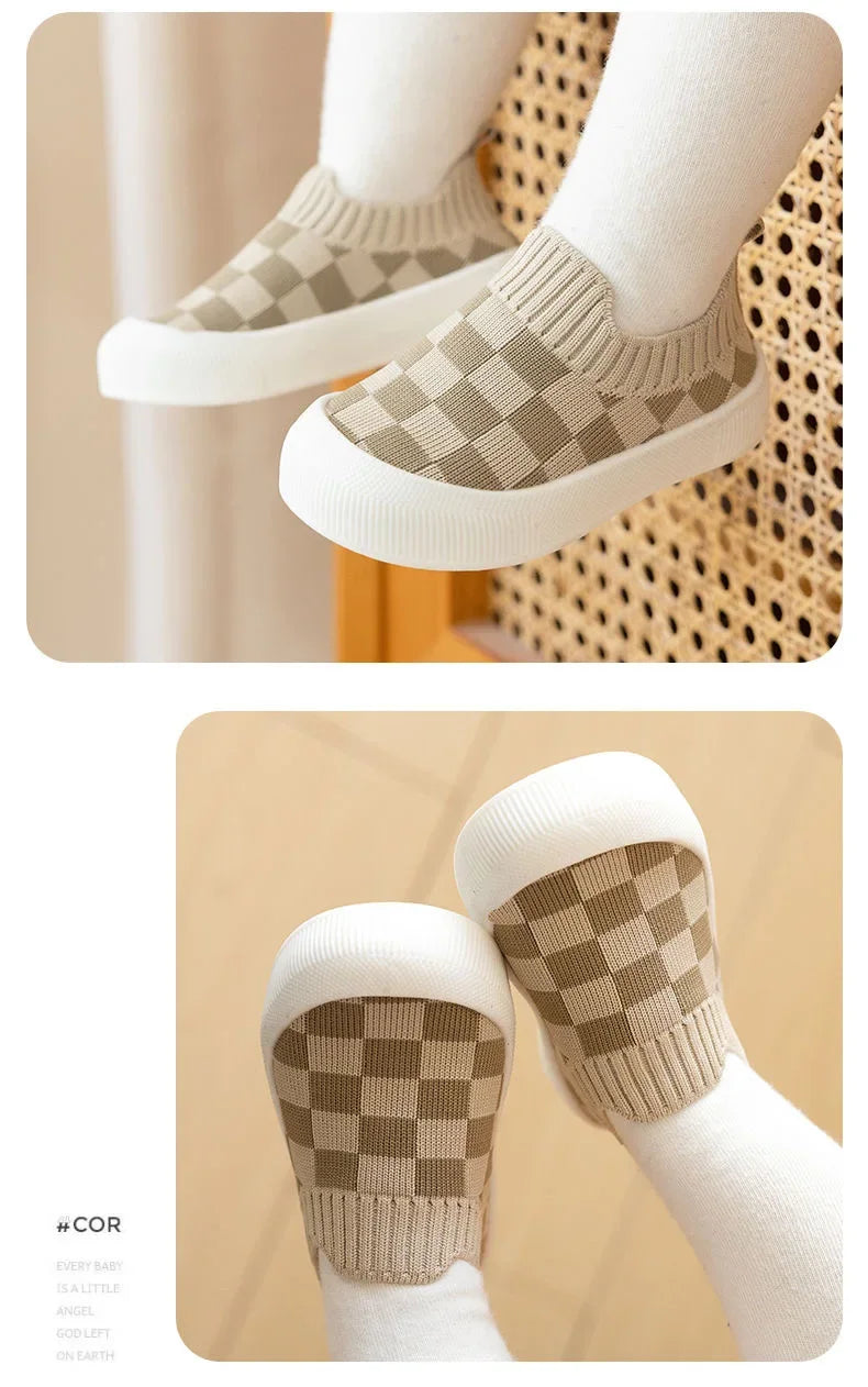 Baby shoes with soft soles, baby walking shoes, versatile, breathable, non slip sports shoes, spring and autumn new fashionable