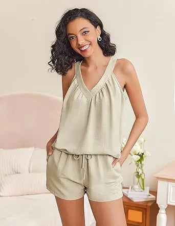 New Summer Women's 2-piece Set Pink V-neck Vest Elastic Pocket White Stylish Black Shorts Set