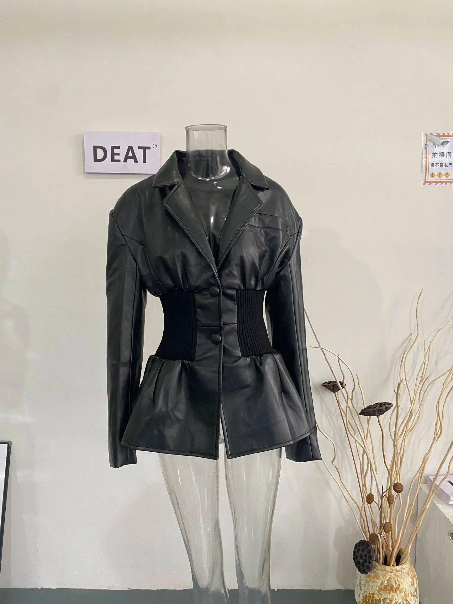DEAT Fashion Women's Blazer Notched Collar PU Patchwork Knitted Super Waist Silhouette Suit Jackets Spring 2025 New 17A2010H
