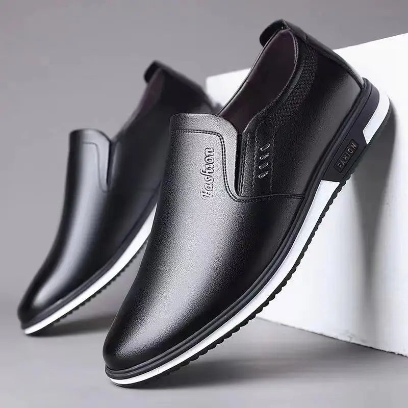 Leather Casual Shoes Man Black Loafers Shoes Men Luxury Designer Slip on Shoes for Men 2022 Zapatos De Hombre Chaussure De Homme