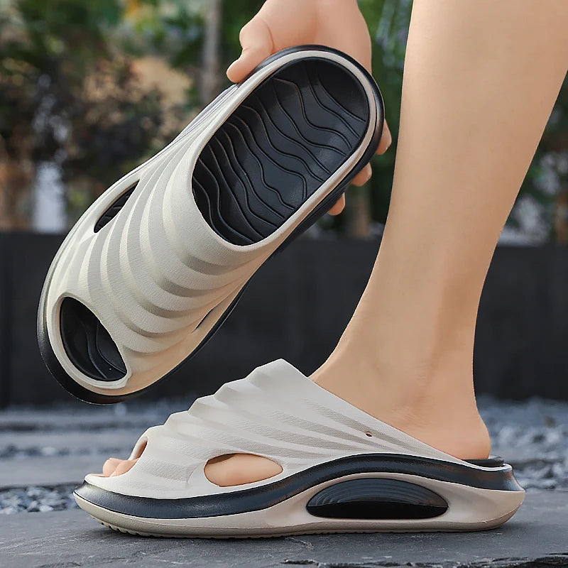 Summer Men's Slippers Outdoor Sandals Beach Comfortable Slides Indoor Men Casual Shoes Garden Shoes Men Home Slippers Flip Flops