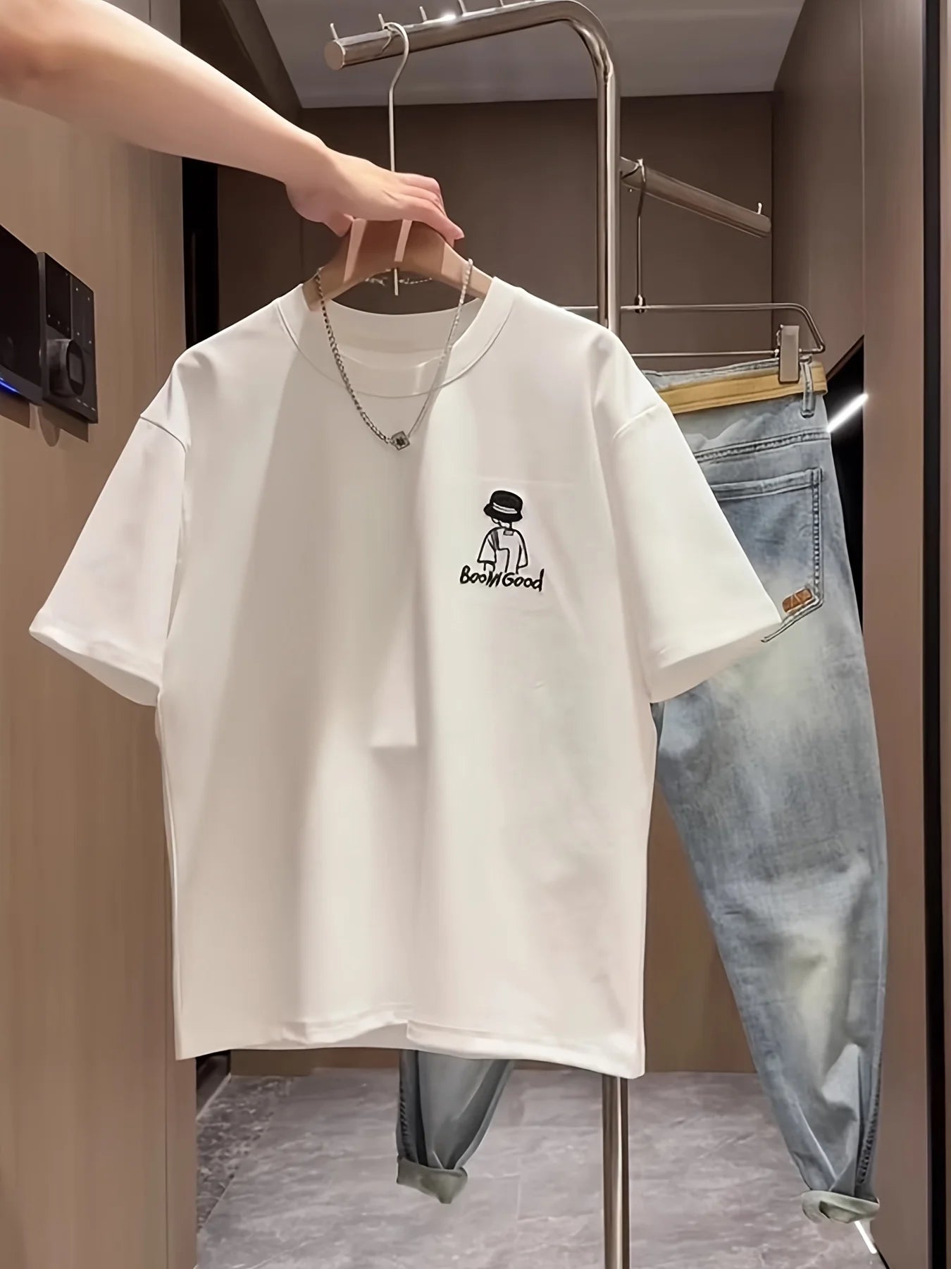 Men'S 100% Cotton Casual Short-Sleeve T-Shirt with a Round Neck, Trendy Design, Versatile for Summer, Featuring Print Patterns.