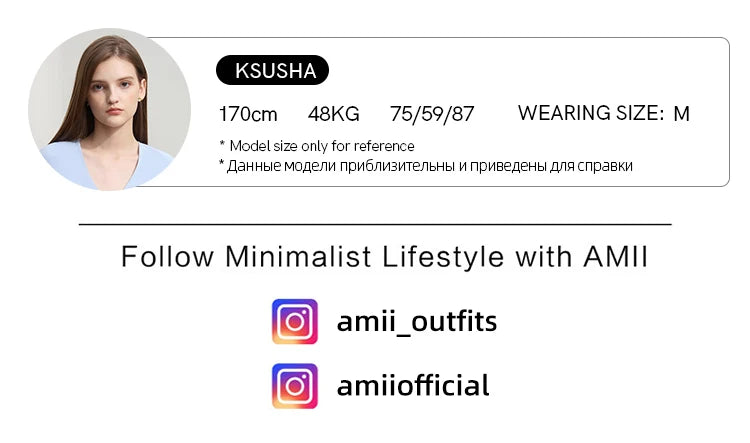 AMII Minimalism Short Jacket Women 2025 Autumn New Elegant Romantic Stereoscopic Flower O-Neck Hook Button Outwear Coat 12521066