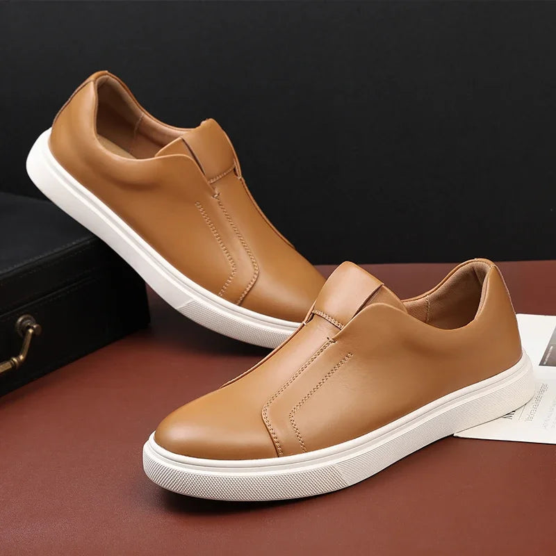 Fashion Men's Skateboard Shoes Sneakers Men Casual Slip-on Leather Loafers Flats