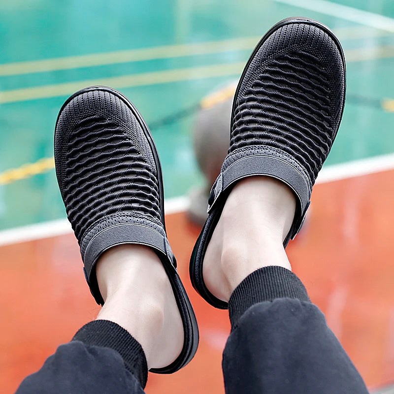 Casual Breathable Men Sandals Summer Outdoor Lightweight Fashion Slippers New Arrivals Slip-on Male Mesh Beach Shoes for Male
