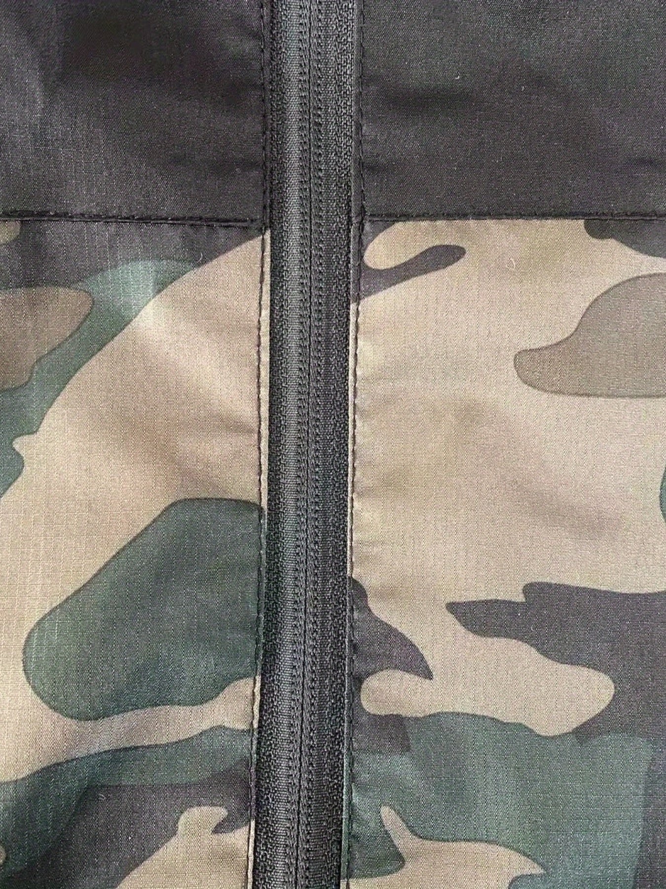 Popular Spring/Autumn Jacket for Men, Camouflage European and American Style, Loose Fit, Mesh Breathable, Color Block Design