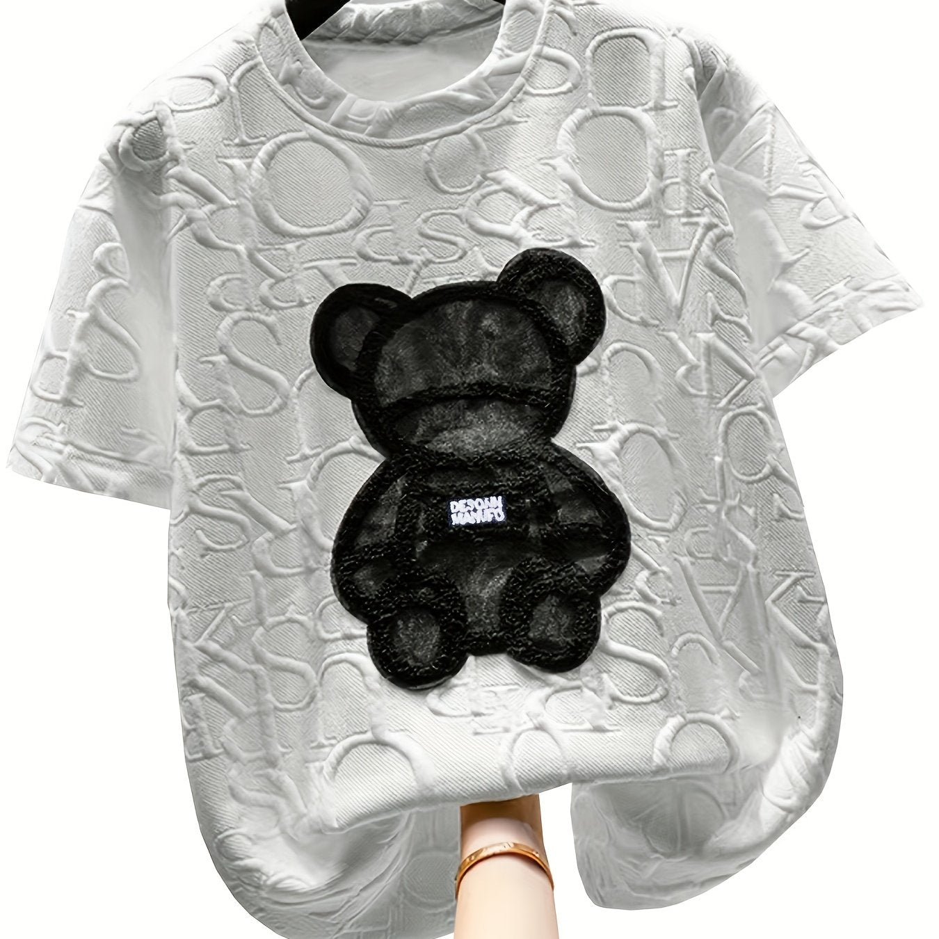 Playful Bear-Patched Tee for All Seasons - Comfy, Casual, Breathable & Easy-Care, Perfect for Year-Round Chic