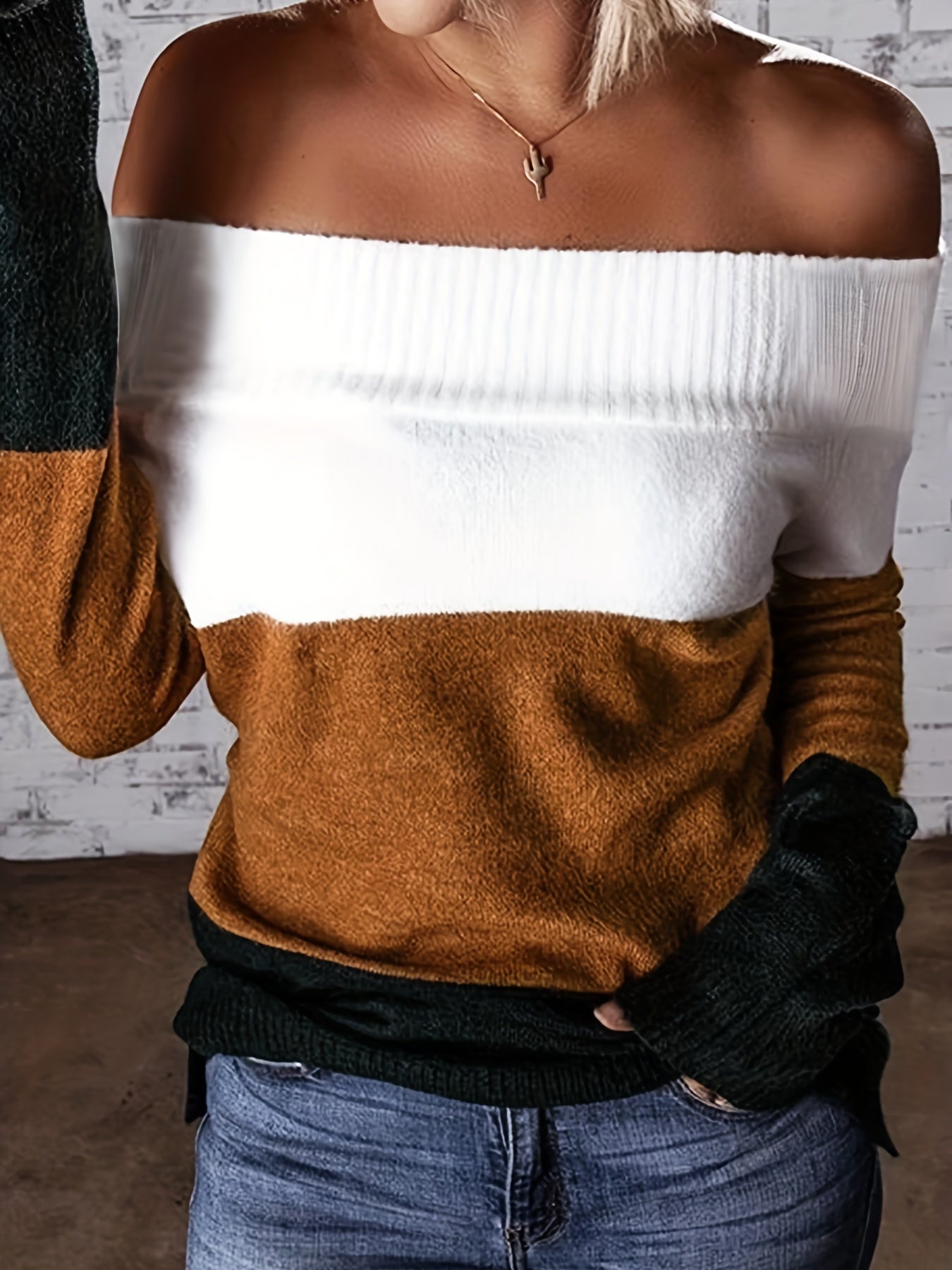 New Arrival Hot Selling Women's Sweater Fashion Off-the-Shoulder Color Block Trendy Pullover