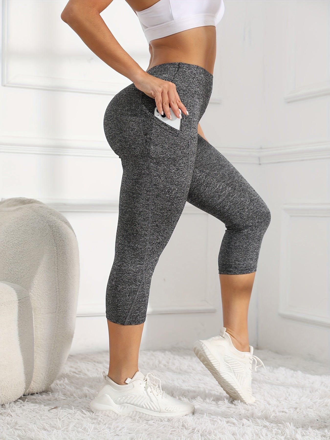 Women's High-Waisted 7/8 Length Leg Workout Leggings - Full-Length Leg Muscle-Building Gym Pants with Pockets, Solid Green Yoga Pants for Cycling, Pilates, Training | All-Season Fitness Pants with 7/8th Leg Coverage, Smooth T