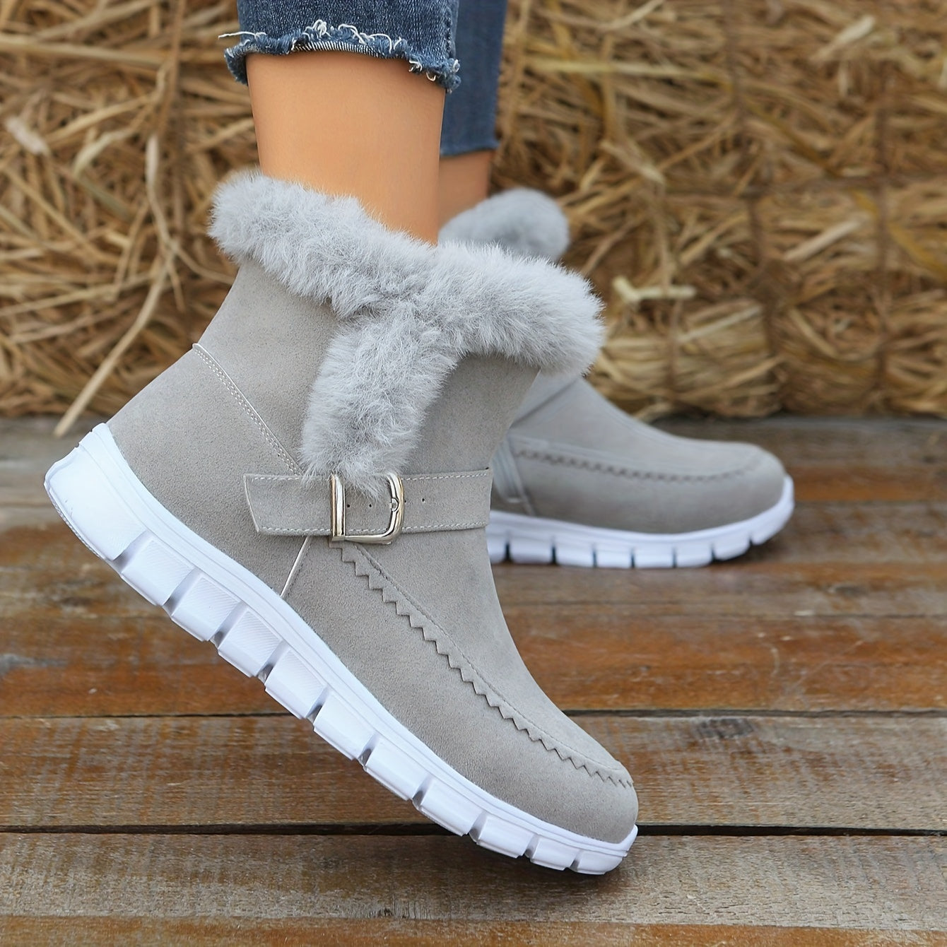 Cozy Velvet-Lined Snow Boots for Women: Easy Slip-On, Non-Slip, Warm & Stylish, with Side Zipper – Perfect for Winter