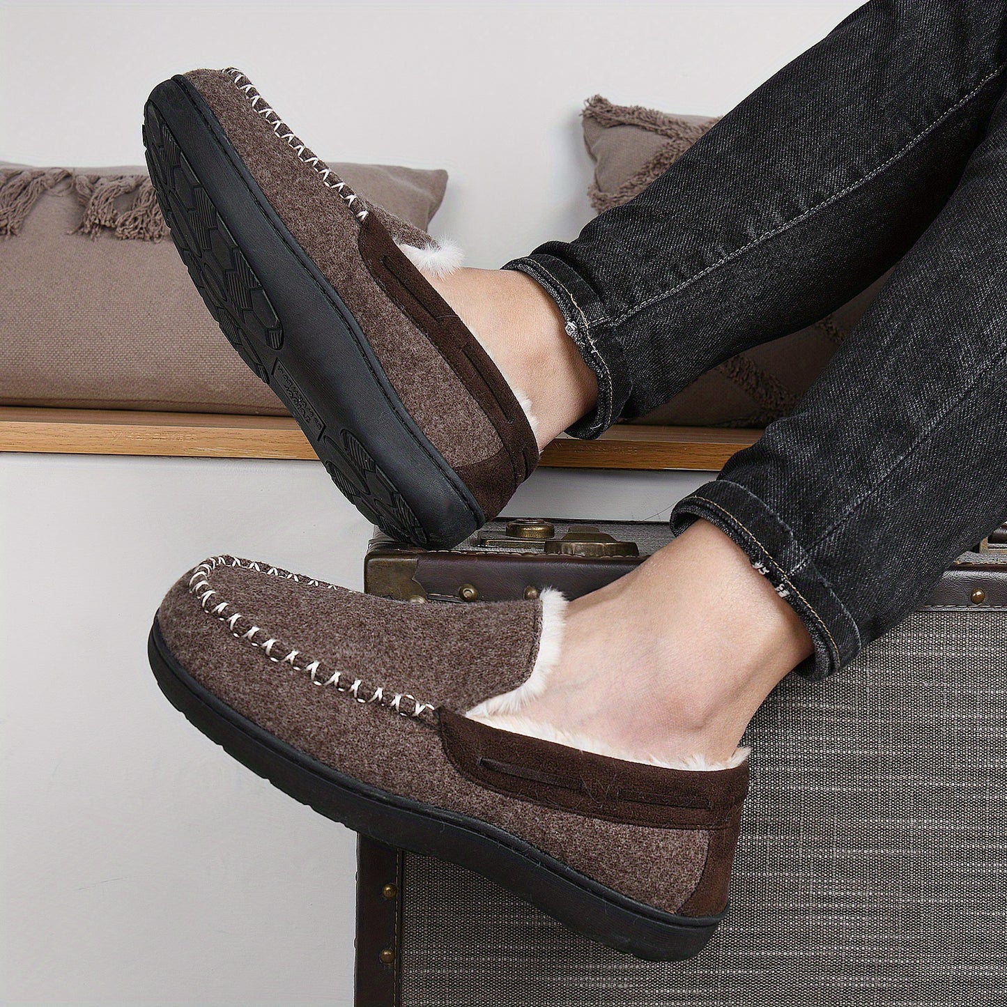 Moc Toe Home Slippers Soft Plush Cozy House Slippers Anti-skid Slip-on Shoes Indoor For Men Winter Shoes